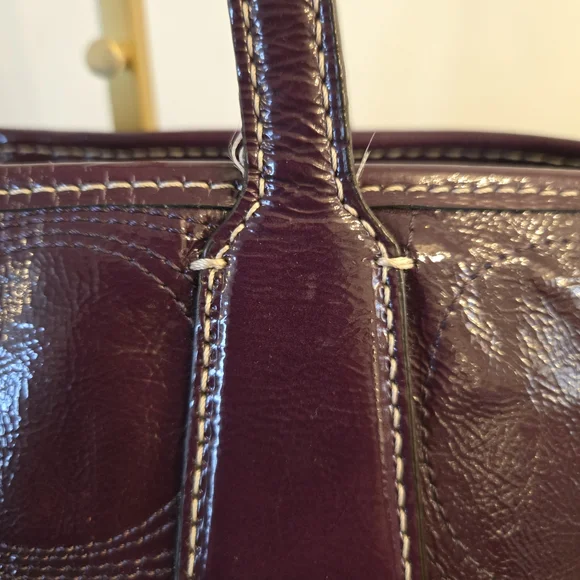 Y2K vintage Coach Signature Frame Carryall. Kisslock. Deep Plum. - Picture 12 of 14